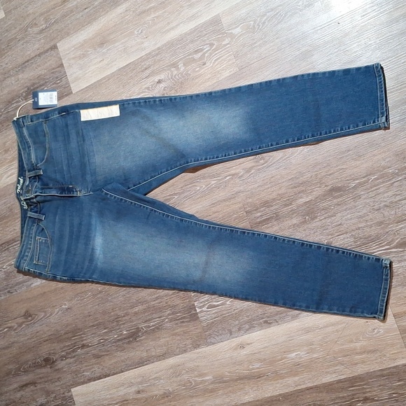 Universal Thread Denim - 💥Universal Thread Women's Jeans, Size 16 ,  skinny, Blue